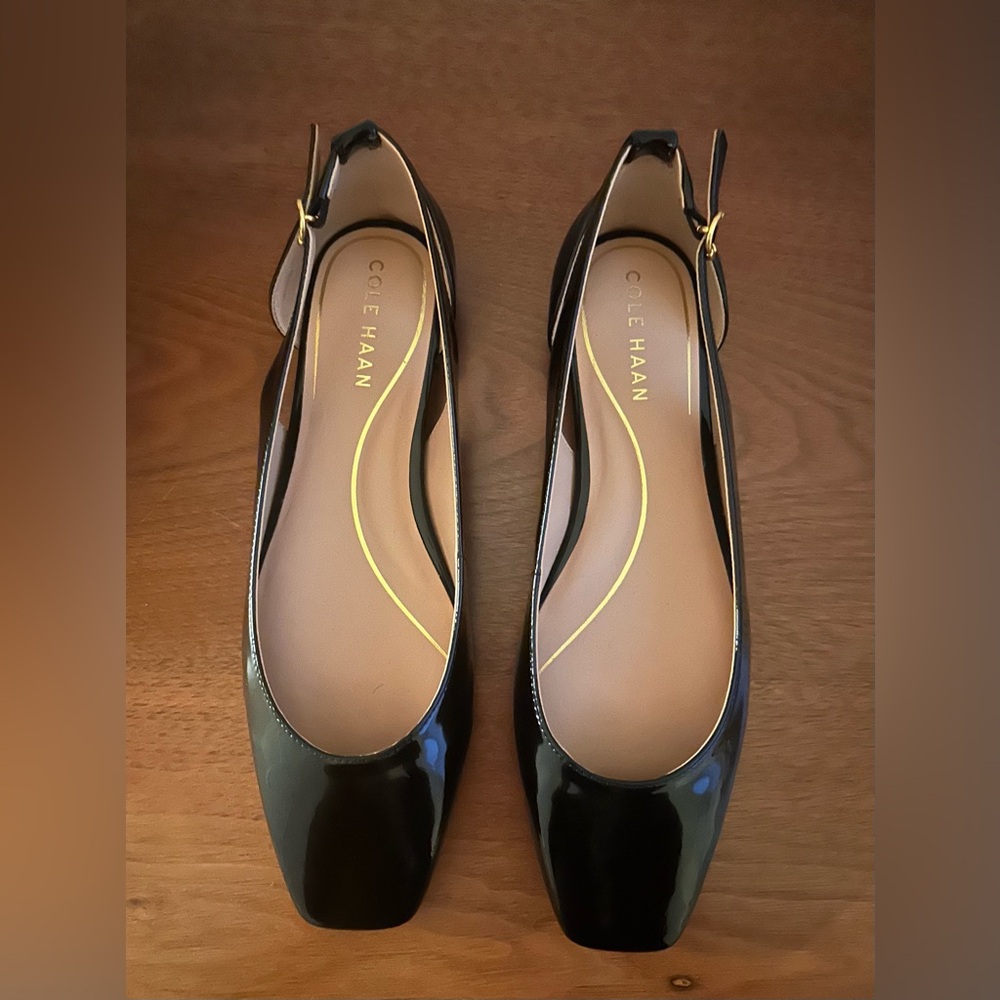 Cole Han Bria Cutout Flat